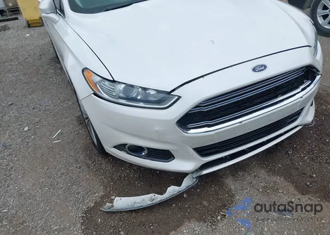 2014 Ford Fusion Titanium z USA, uszkodzony, nr VIN 3FA6P0K97ER361109